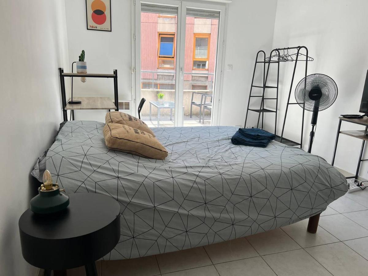 Ferienwohnung Studio Le 2, Free Parking, Free Wifi, Transports Nîmes Exterior foto